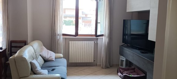 5 bedrooms House in Castelnovo di Sotto, Italy No. 325568 3