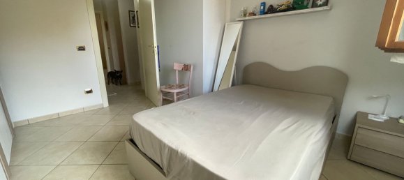 5 bedrooms House in Castelnovo di Sotto, Italy No. 325568 24