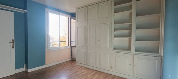 1 bedroom Apartment in Creteil, France No. 115428 16