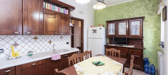 2 Schlafzimmer Wohnung in Tremestieri Etneo, Italy, Nr. 275328 8