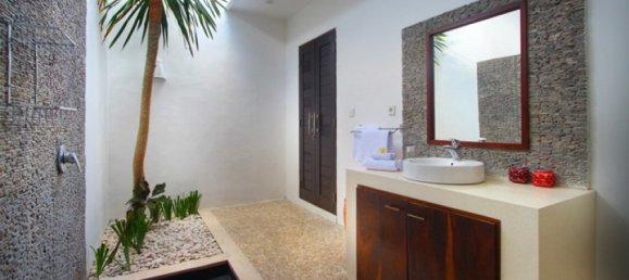 2 bedrooms Villa for rent in Seminyak, Badung, Bali, Indonesia № 3462 14