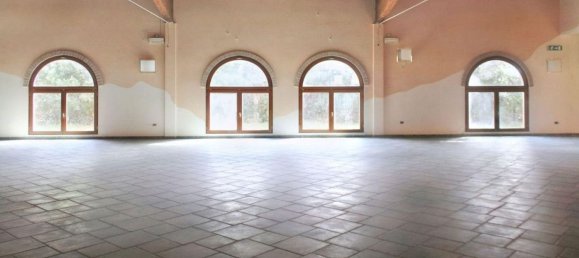 Коммерческая недвижимость 1280м² в Кампилья Мариттима, Италия № 376289 7