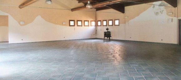 Коммерческая недвижимость 1280м² в Кампилья Мариттима, Италия № 376289 5