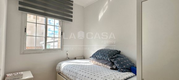4 bedrooms Apartment in Santa Coloma de Gramenet, Spain No. 160472 3