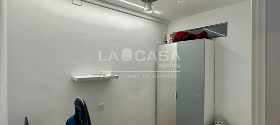 4 bedrooms Apartment in Santa Coloma de Gramenet, Spain No. 160472 22