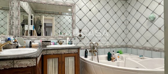 4 bedrooms Apartment in Santa Coloma de Gramenet, Spain No. 160472 33