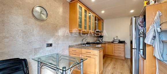 4 bedrooms Apartment in Santa Coloma de Gramenet, Spain No. 160472 13