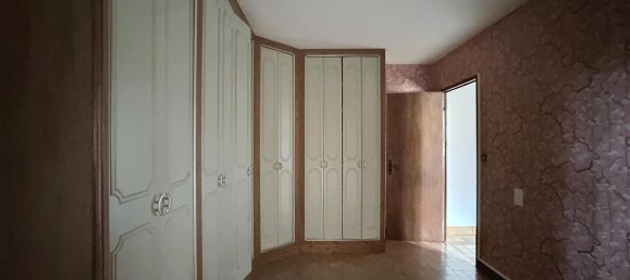 Casa de 5 dormitorios en Maray, France No. 97855 14