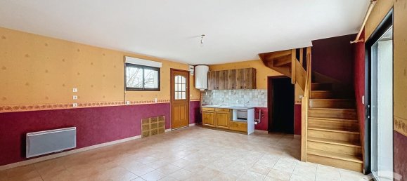 Casa de 5 dormitorios en Maray, France No. 97855 15