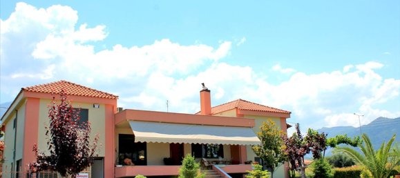 4 dormitorios propiedad comercial en venta en Achaea, Western Greece, Peloponnese, Western Greece and the Ionian, Greece № 7770 2