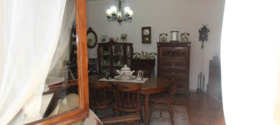 3 bedrooms House in Licciana Nardi, Italy No. 91284 22