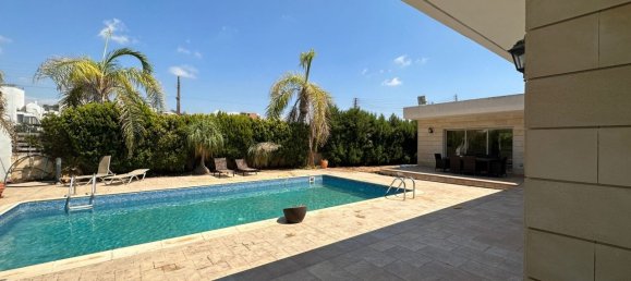4 bedrooms House in Geroskípou, Cyprus No. 9812 2