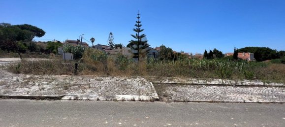 1469m² Land in Almada, Portugal No. 109180 12