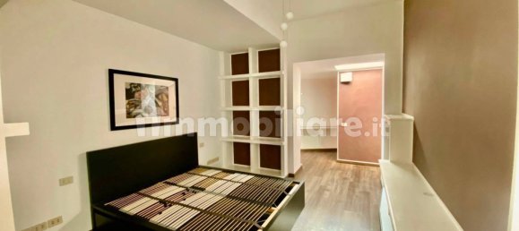 Офис с 3 комнатами в Рим, Италия № 195590 2