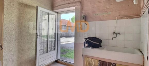 Дом с 3 спальнями в Тор, Франция № 103060 12