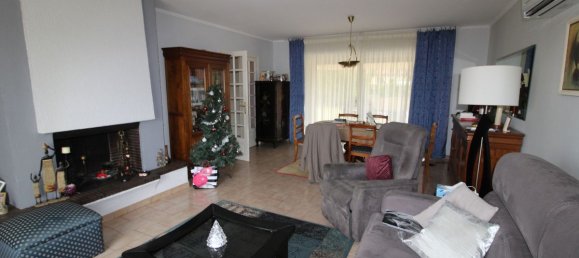 3 bedrooms Villa in Limoux, France No. 341784 8