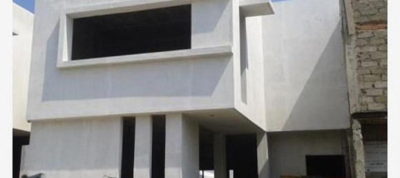 3 bedrooms House in Tlajomulco de Zuniga, Mexico No. 152098 2