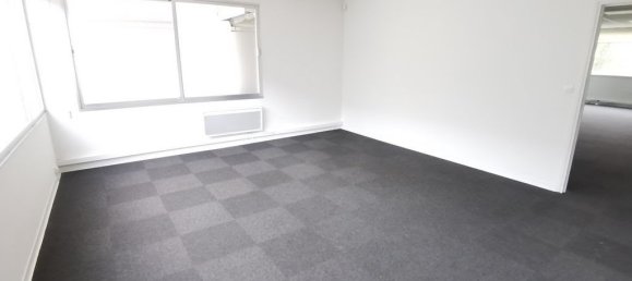 Gewerbliche Immobilie in Bethune, France 370m², Nr. 42982 6