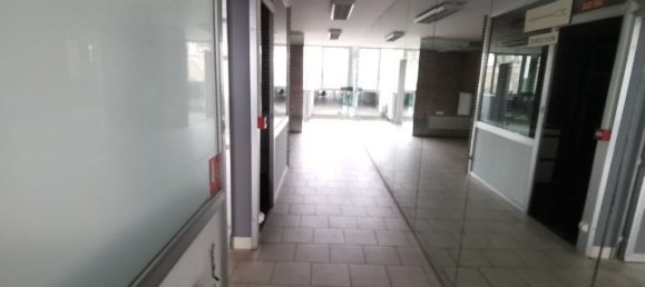 Gewerbliche Immobilie in Bethune, France 370m², Nr. 42982 16