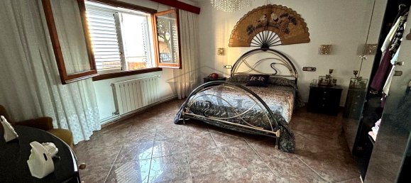 4 bedrooms House in Girona, Spain No. 188915 2