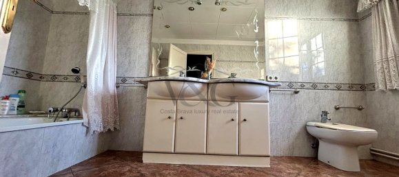 4 bedrooms House in Girona, Spain No. 188915 16