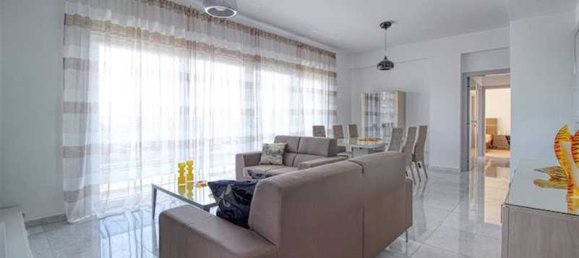 3 bedrooms Penthouse in Mesa Geitonia, Cyprus No. 8776 5