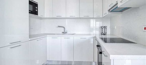 3 bedrooms Penthouse in Mesa Geitonia, Cyprus No. 8776 6