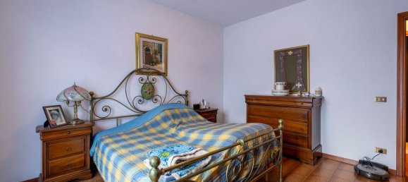 Studio à Oleggio Castello, Italy No. 297092 16