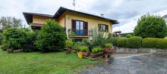 Studio à Oleggio Castello, Italy No. 297092 6