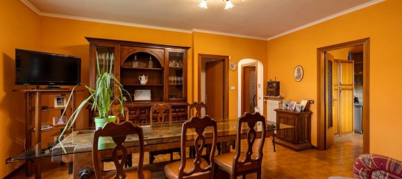 Studio à Oleggio Castello, Italy No. 297092 12