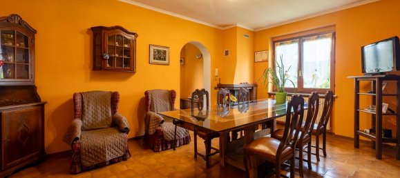 Studio à Oleggio Castello, Italy No. 297092 18