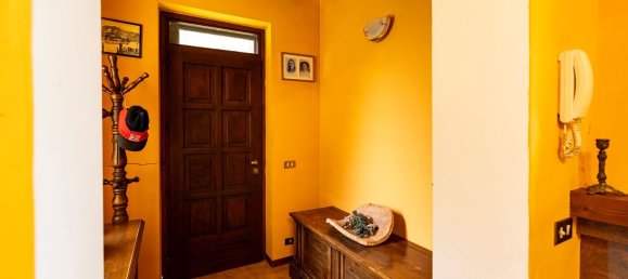 Studio à Oleggio Castello, Italy No. 297092 13