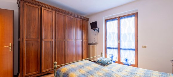 Studio à Oleggio Castello, Italy No. 297092 47