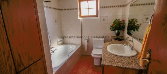 5 bedrooms Villa in Psevdas, Cyprus No. 1312 13