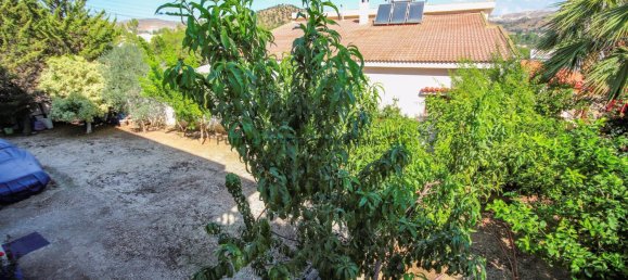 5 bedrooms Villa in Psevdas, Cyprus No. 1312 11