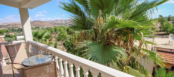 5 bedrooms Villa in Psevdas, Cyprus No. 1312 17