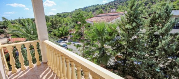 5 bedrooms Villa in Psevdas, Cyprus No. 1312 14