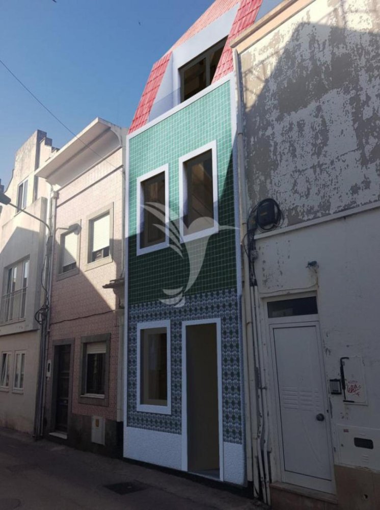 Studio in Aveiro, Portugal No. 468