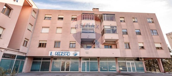 Apartamento de 5 divisões em Fabriano, Italy N.º 11378 12