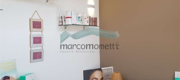 Propiedad comercial de 4 habitaciónes en Cappella Maggiore, Italy No. 178954 3