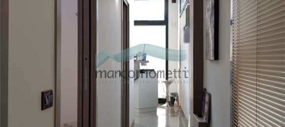 Propiedad comercial de 4 habitaciónes en Cappella Maggiore, Italy No. 178954 14