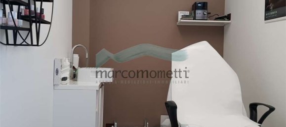 Propiedad comercial de 4 habitaciónes en Cappella Maggiore, Italy No. 178954 6