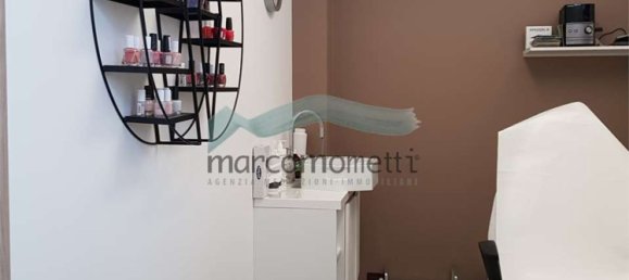 Propiedad comercial de 4 habitaciónes en Cappella Maggiore, Italy No. 178954 5