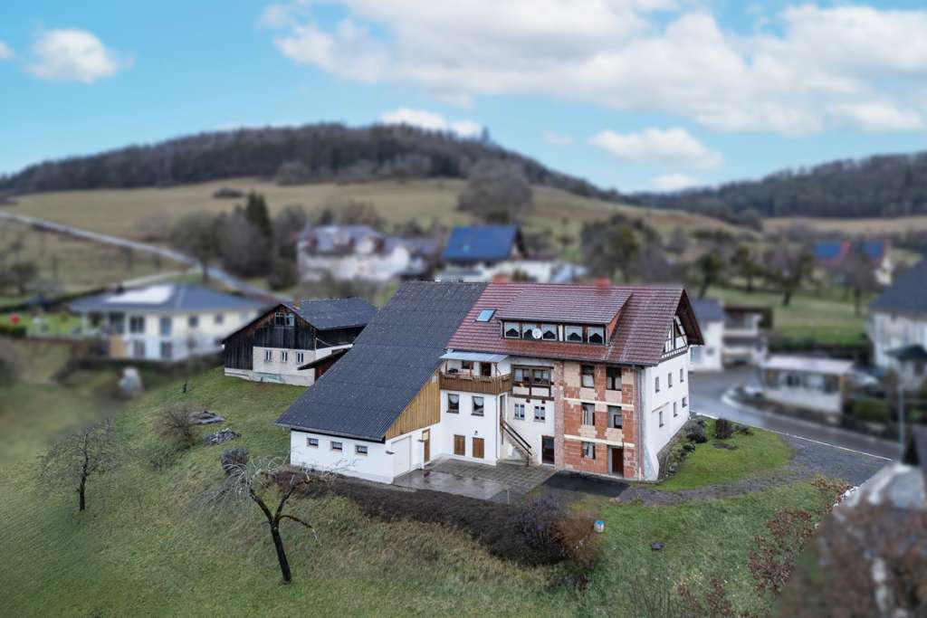 Casa de 4 habitaciónes en Waldshut, Germany No. 63733