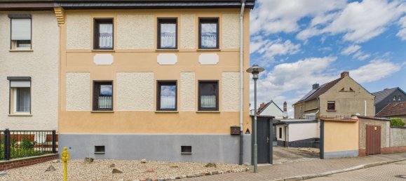 2 bedrooms Townhouse in Salzlandkreis, Germany No. 246857 3