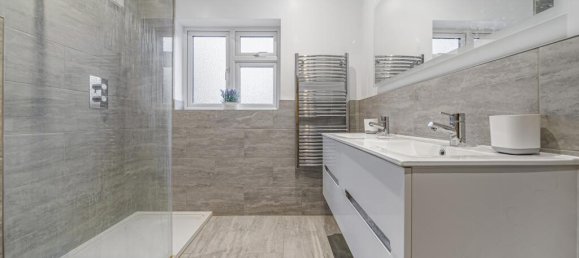 4 Schlafzimmer Haus in Bromley, United Kingdom, Nr. 13402 8