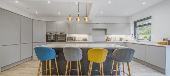 4 Schlafzimmer Haus in Bromley, United Kingdom, Nr. 13402 21