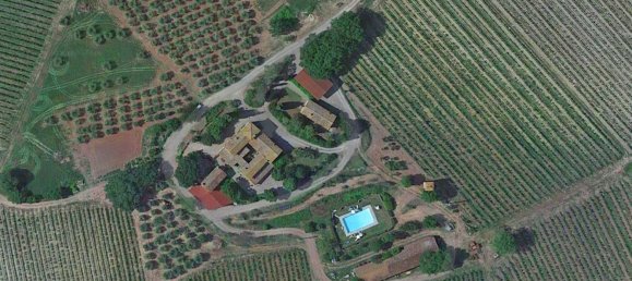13 bedrooms House in Castellina in Chianti, Italy No. 3014 14
