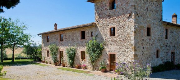 13 bedrooms House in Castellina in Chianti, Italy No. 3014 16