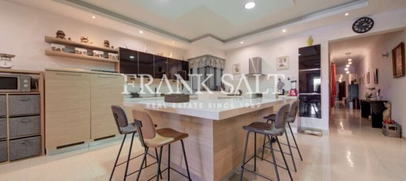 3 bedrooms Apartment in Sliema, Malta No. 94 8